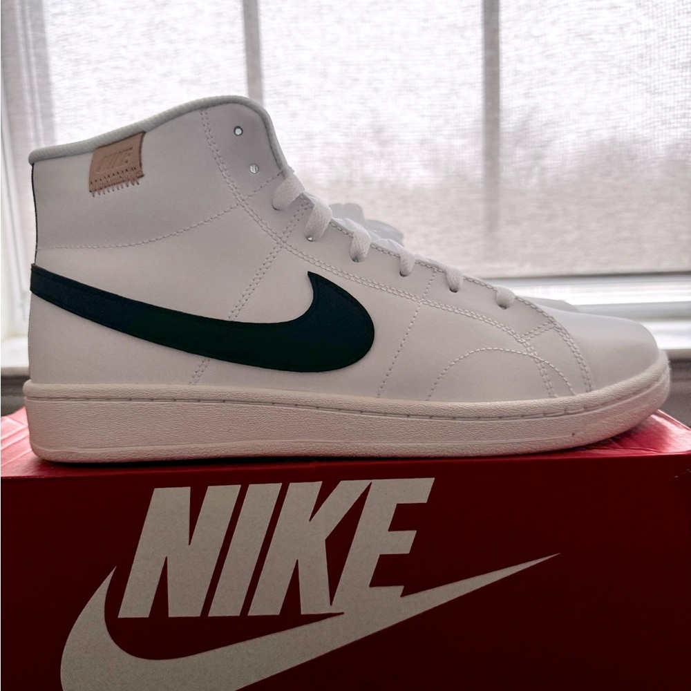 Nike New In Box sz11
